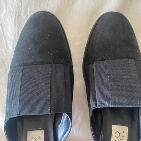 Enzo Black Suede Slides/Mules with Tuxedo Bow SIZE: 8.5 - Picture 6 of 7